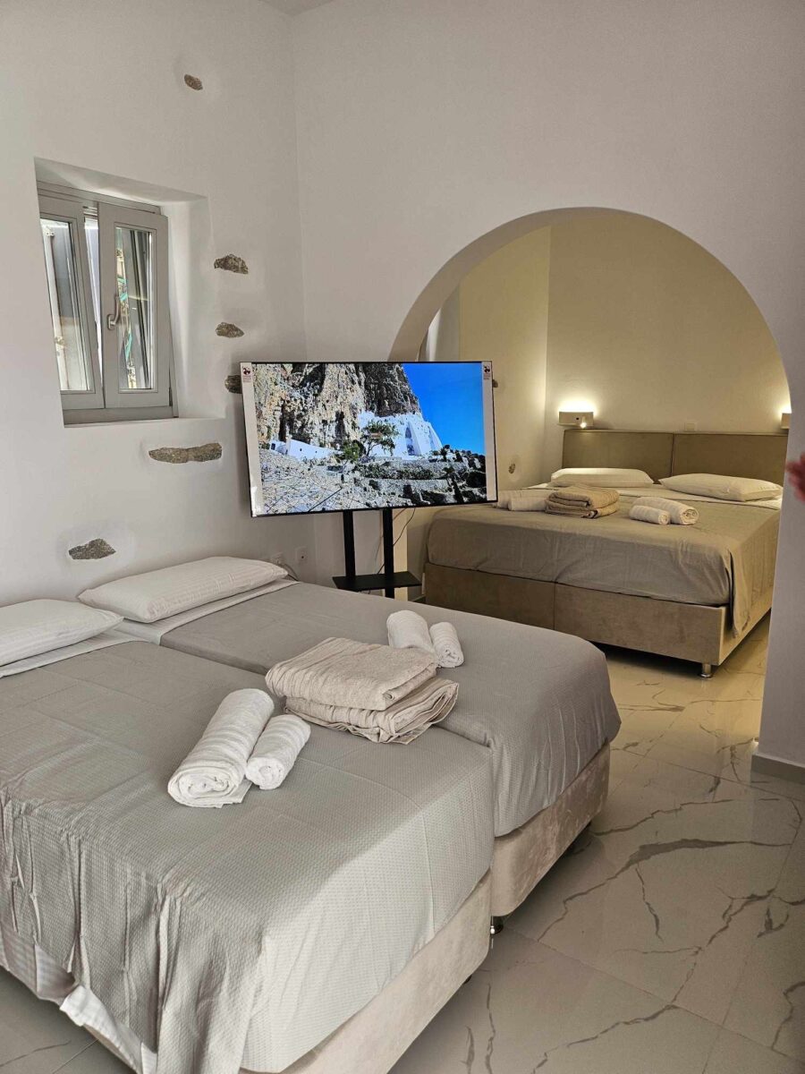 aristotelis homes amorgos